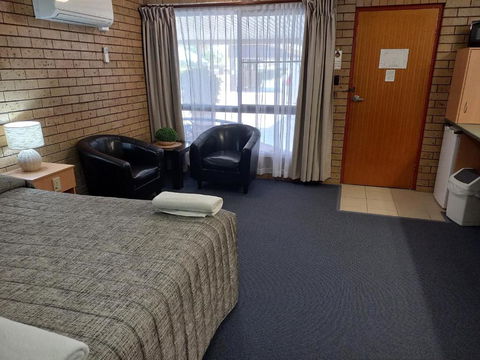Macintyre Motor Inn - Australia Accommodation 2