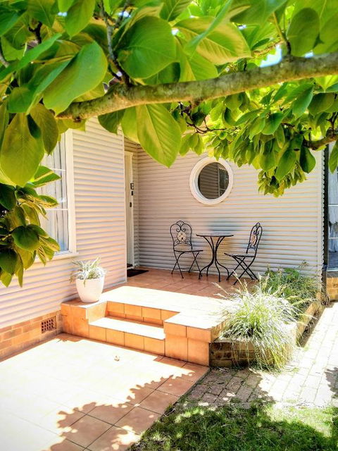 Magnolia Corner - Australia Accommodation 0