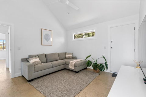 Magnolia - Australia Accommodation 3