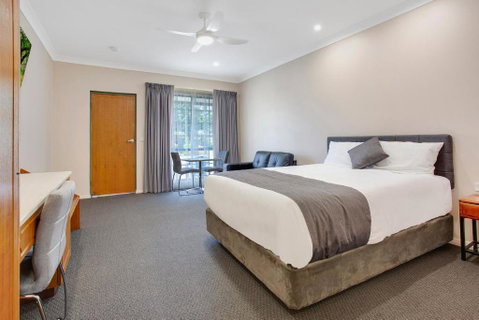 Manifold Motor Inn - Australia Accommodation 2