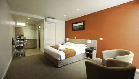 Mansfield Motel - Australia Accommodation 0