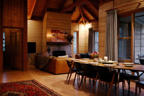Melliodora - Relax, Unwind & Recharge - Australia Accommodation 3