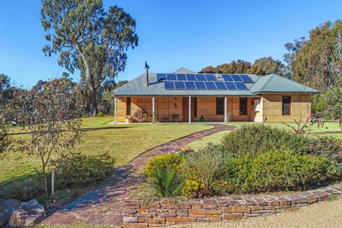 Melliodora - Relax, Unwind & Recharge - Australia Accommodation 0