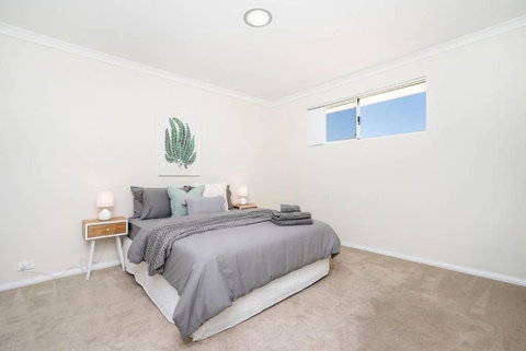Modern Midland Retreat 2br 1 Bth - Australia Accommodation 1