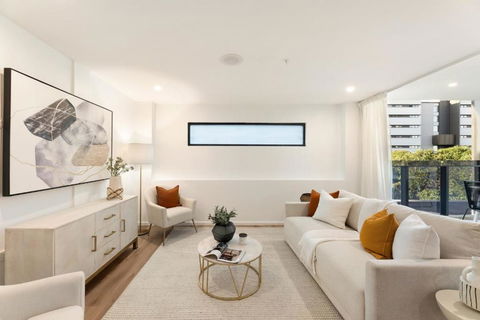 Modern Luxury Gabba Apartment - Australia Accommodation 3