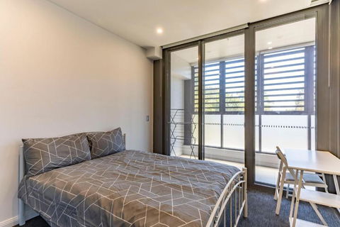 Modern 2B With Loft Bed Parking Central Mascot - Australia Accommodation 2