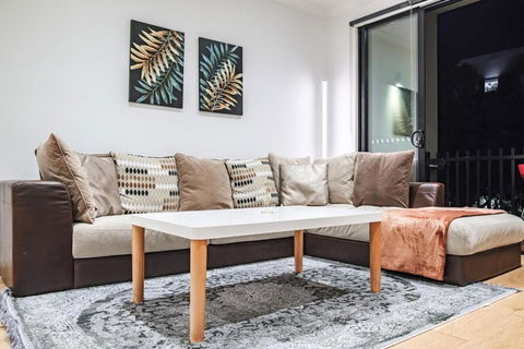 Modern Living 2br Townhouse In Maidstoneoffice - Australia Accommodation 2