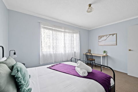 Modern Private Double Room - Central Spot At Liverpool - Shared Bathroom - Australia Accommodation 1