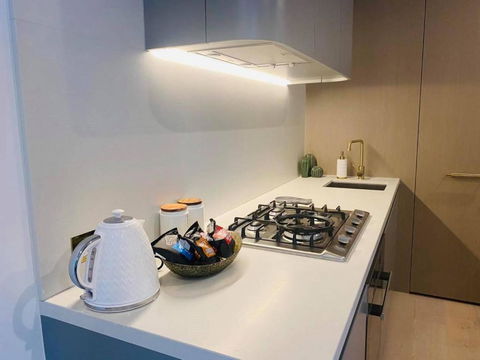 Moody Moon Apartment @ Sky Garden - Glen Waverley - Australia Accommodation 3