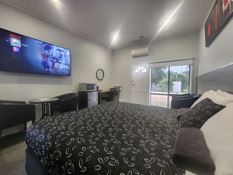 Motel24Seven And Apartments - Australia Accommodation 1