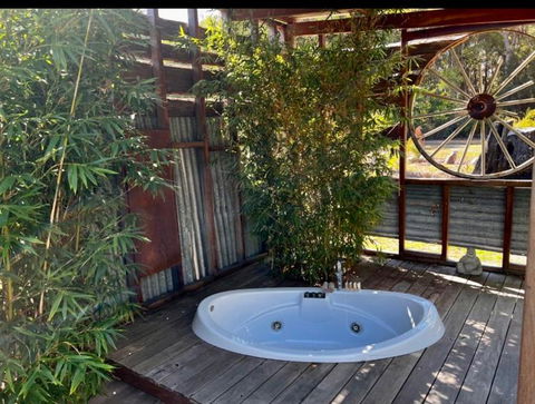 Mudstone Suites - Australia Accommodation 2