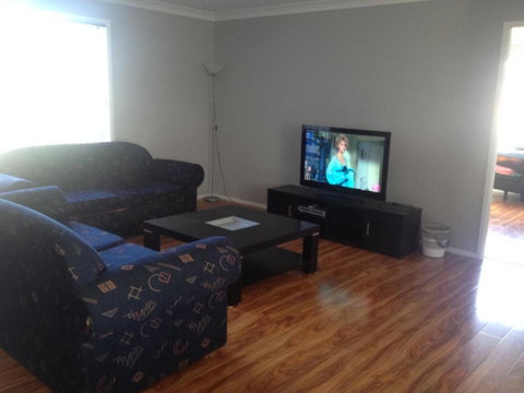 Mystic Blue And Green Meadow - Australia Accommodation 1