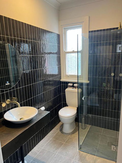 Native Rose Hotel - Australia Accommodation 2