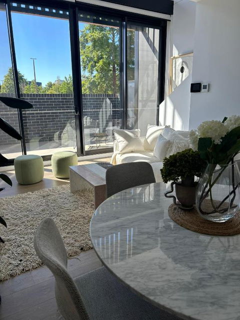 New & Modern Loft 1bd W/Pool&Gym - Australia Accommodation 1