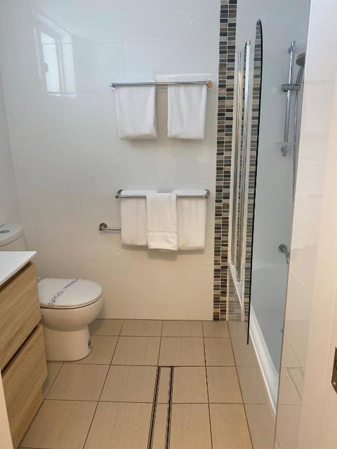 New England Motor Lodge - Australia Accommodation 3