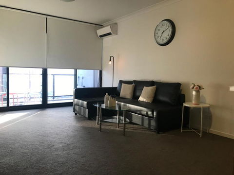 New Luxurious Skyview 2Bedroom Apartment Liverpool - Australia Accommodation 3