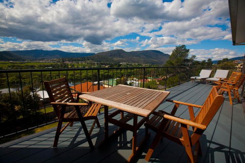 New Norfolk Holiday Apartments - Australia Accommodation 0