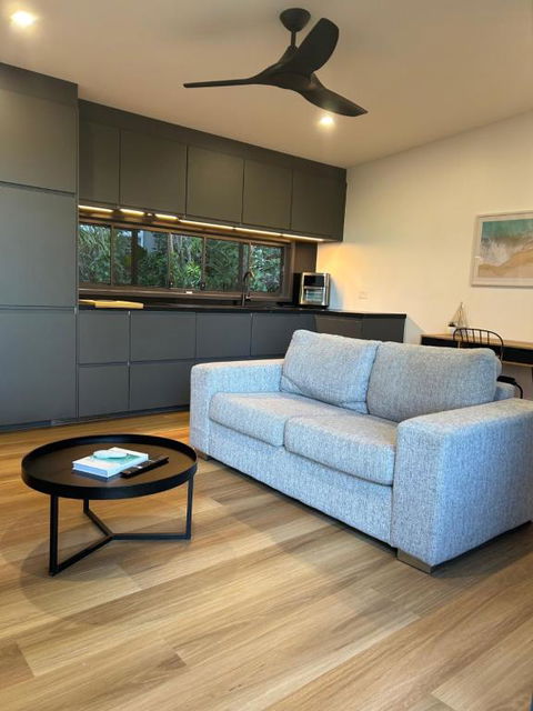 New - Our Treehouse Near Alex Beach - Australia Accommodation 3