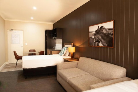 Nightcap At Archer Hotel - Australia Accommodation 2