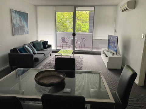 North Sydney Wyndel Apartments-MIL1005 - Australia Accommodation 0
