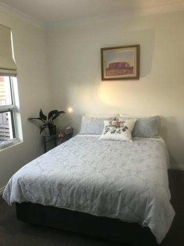 Not Quite The Ritz - Australia Accommodation 1