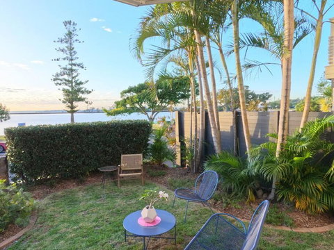 Oasis On Esplanade - Australia Accommodation 2