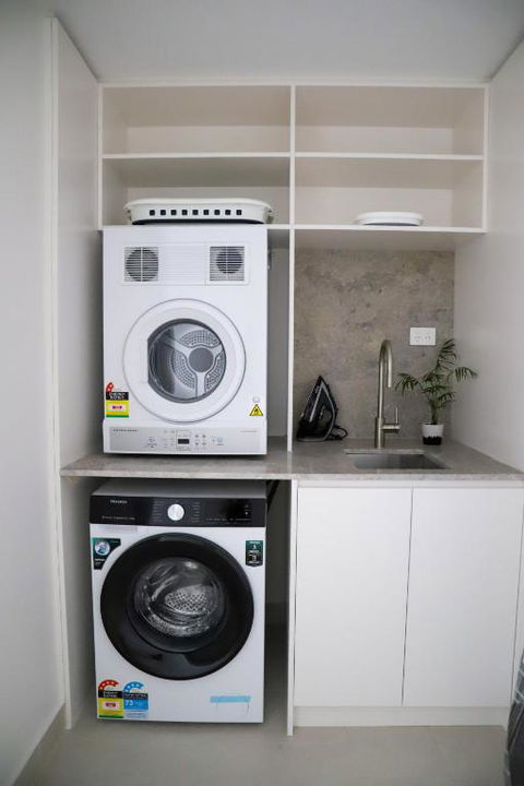 Ocean Breeze Shellharbour Marina - Australia Accommodation 2