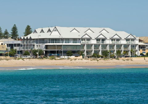 Ocean Centre Hotel - Australia Accommodation 0