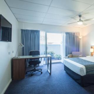 Ocean Centre Hotel - Australia Accommodation 1