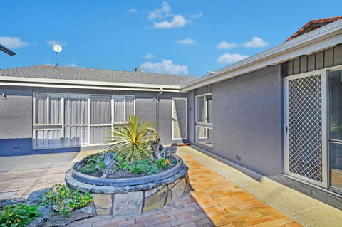 Ocean Paradise - Australia Accommodation 1