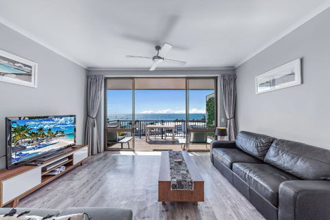 OCEAN VIEWS 16 Pool & Spa Wi-FI - Australia Accommodation 3