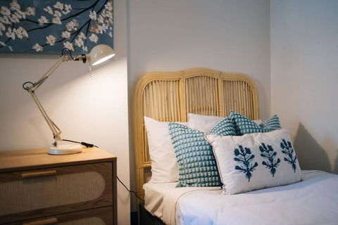 OnceUp A BlueMoon Terrace Nr CBD - Australia Accommodation 1