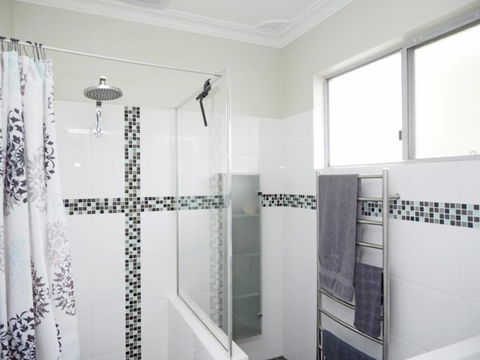 ONDINE, 4 Belmore Street - Australia Accommodation 1