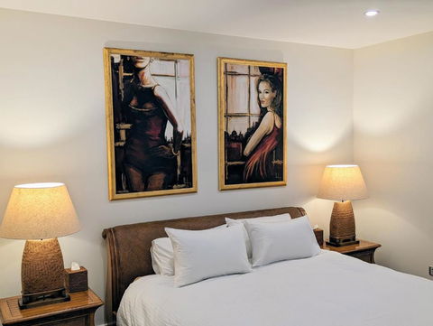 ONE Luxury Apartment - Australia Accommodation 0