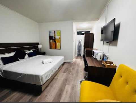 OUYEN MOTEL - Australia Accommodation 2