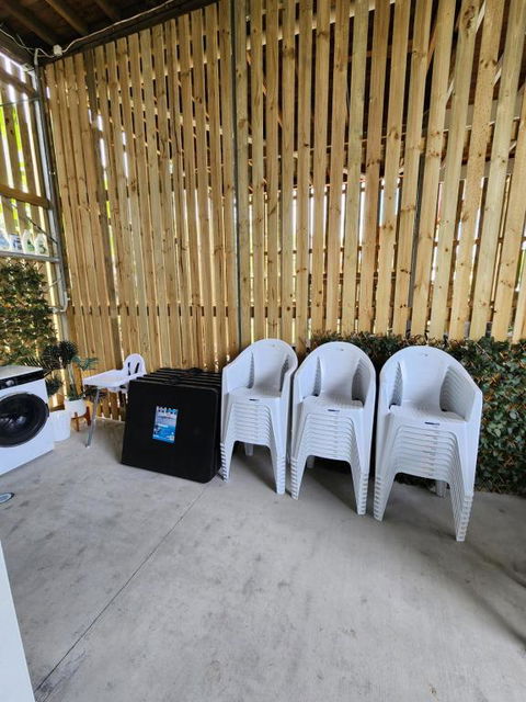 OXLEY Mineral Pool & Private Home SuburbanSTAY - Australia Accommodation 3