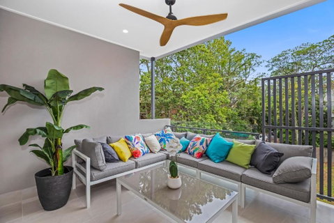 Park Avenue Luxe Townhouse Brand New Sleeps 9 - Australia Accommodation 2
