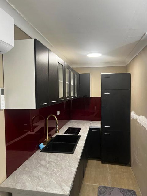 Palm Hamilton Backpacker - Australia Accommodation 0