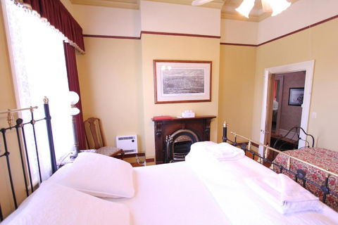Palm House - Australia Accommodation 1