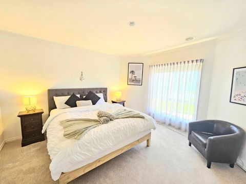 Panayil BeachHouse ! Stunning Ocean Views! - Australia Accommodation 1