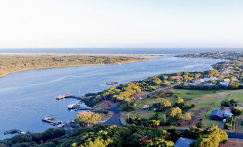 Paradise View - Australia Accommodation 0
