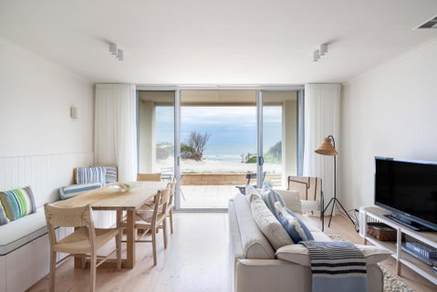 Pearl, Designer Beachfront Retreat, Semaphore Park - Australia Accommodation 3
