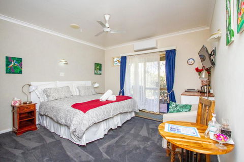 Pecan Hill BNB - Australia Accommodation 3