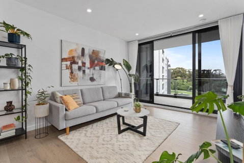 Perfect Location With 5 Star Amenities - Australia Accommodation 0