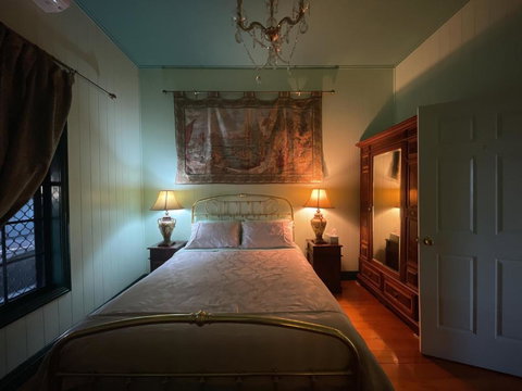 Pitstop Lodge Guesthouse B&B - Australia Accommodation 3