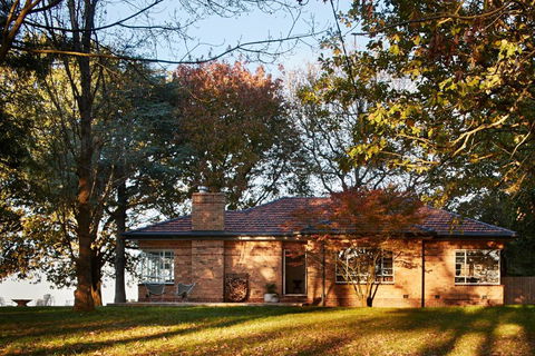 Polperro Farmhouse - Australia Accommodation 0