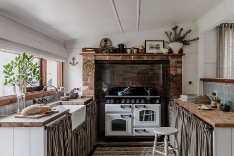 Port Cottage On The Great Ocean Road - Australia Accommodation 3