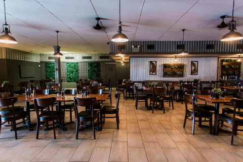 Potshot Hotel Resort - Australia Accommodation 1