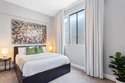 Potts Point L 2 Bedroom Stylish Retreat - Australia Accommodation 3