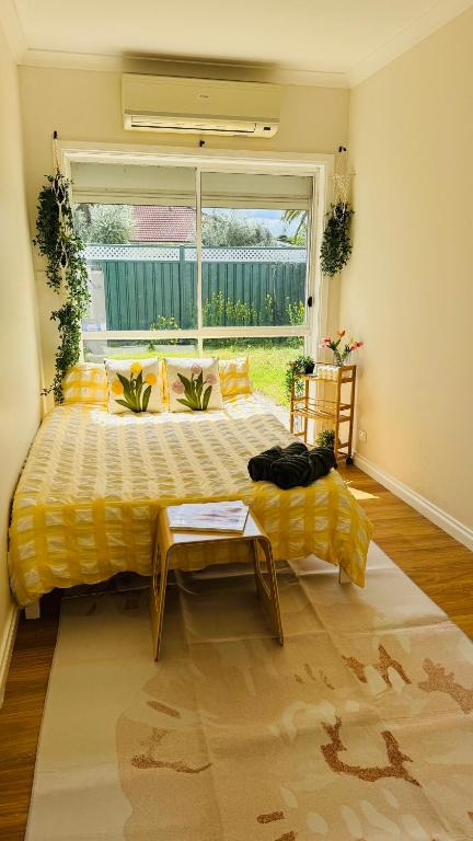 Premium Bedroom In Melbourne - Australia Accommodation 0